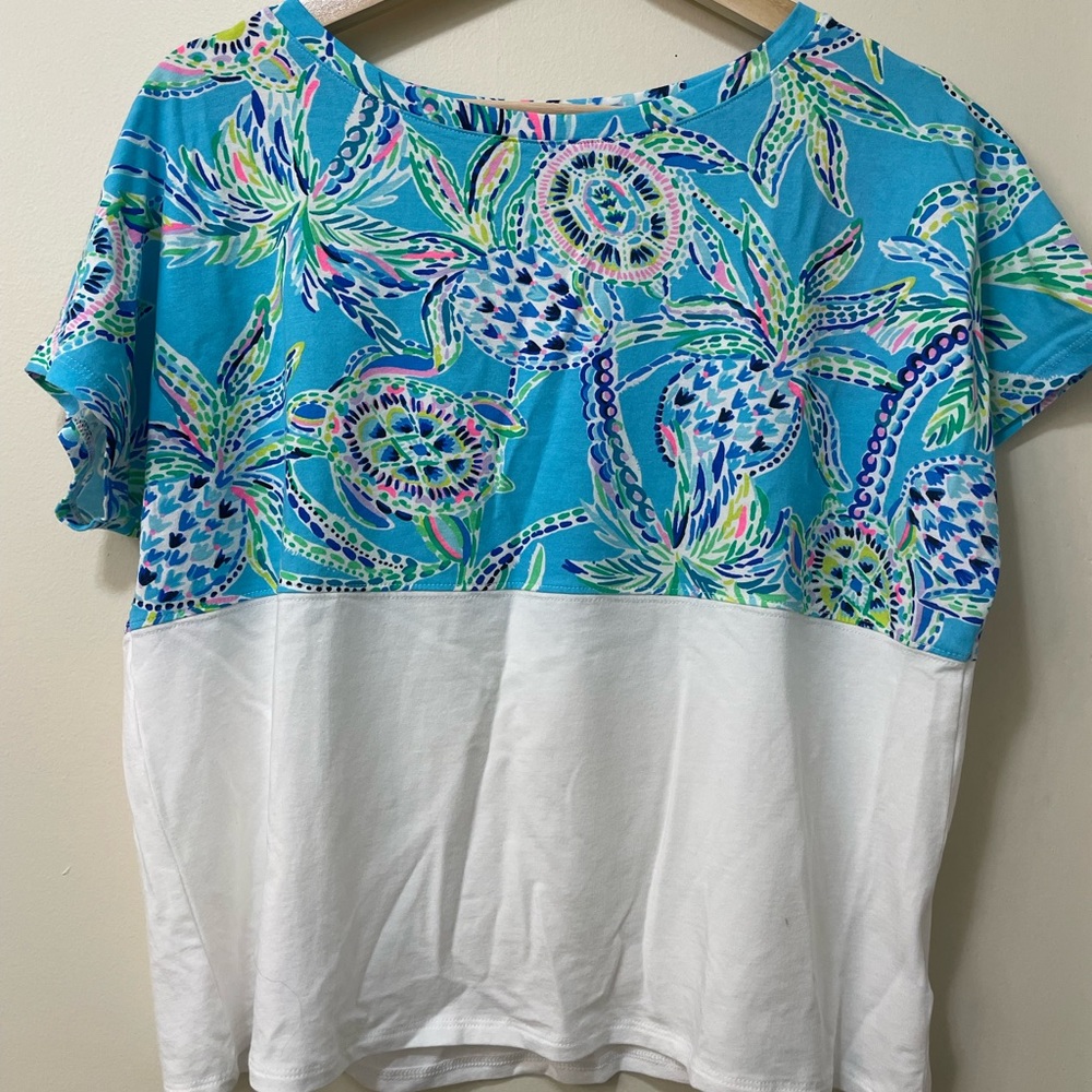 Lilly Pulitzer cropped fin size M